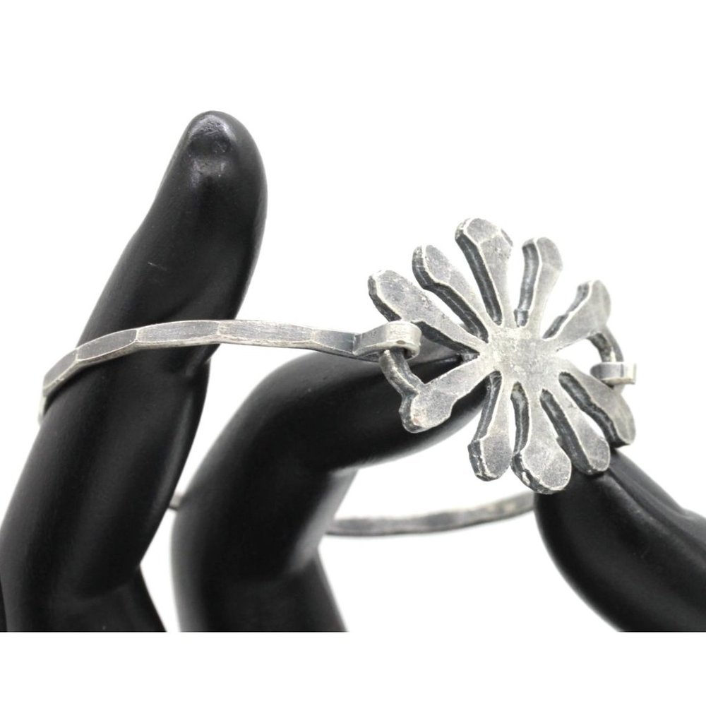 VINTAGE 925 STERLING handmade hook bangle bracelet flower, star burst 9.2 grams